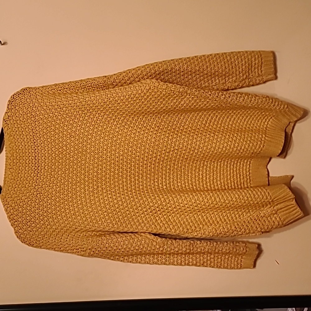 Cardigan - Picture 3 of 4